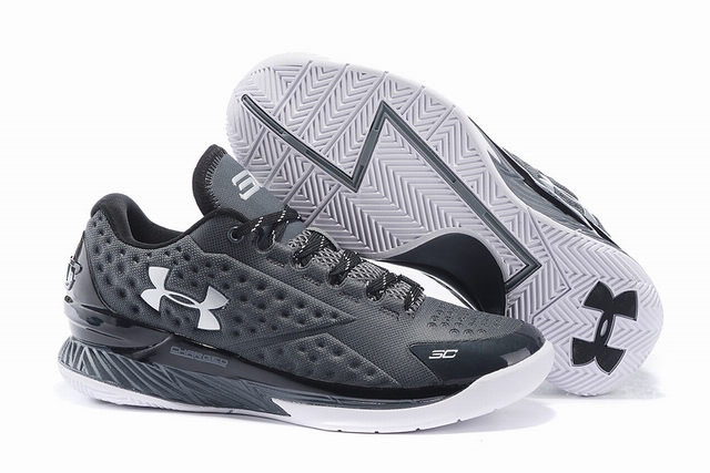 Under Armour UA Curry one-008